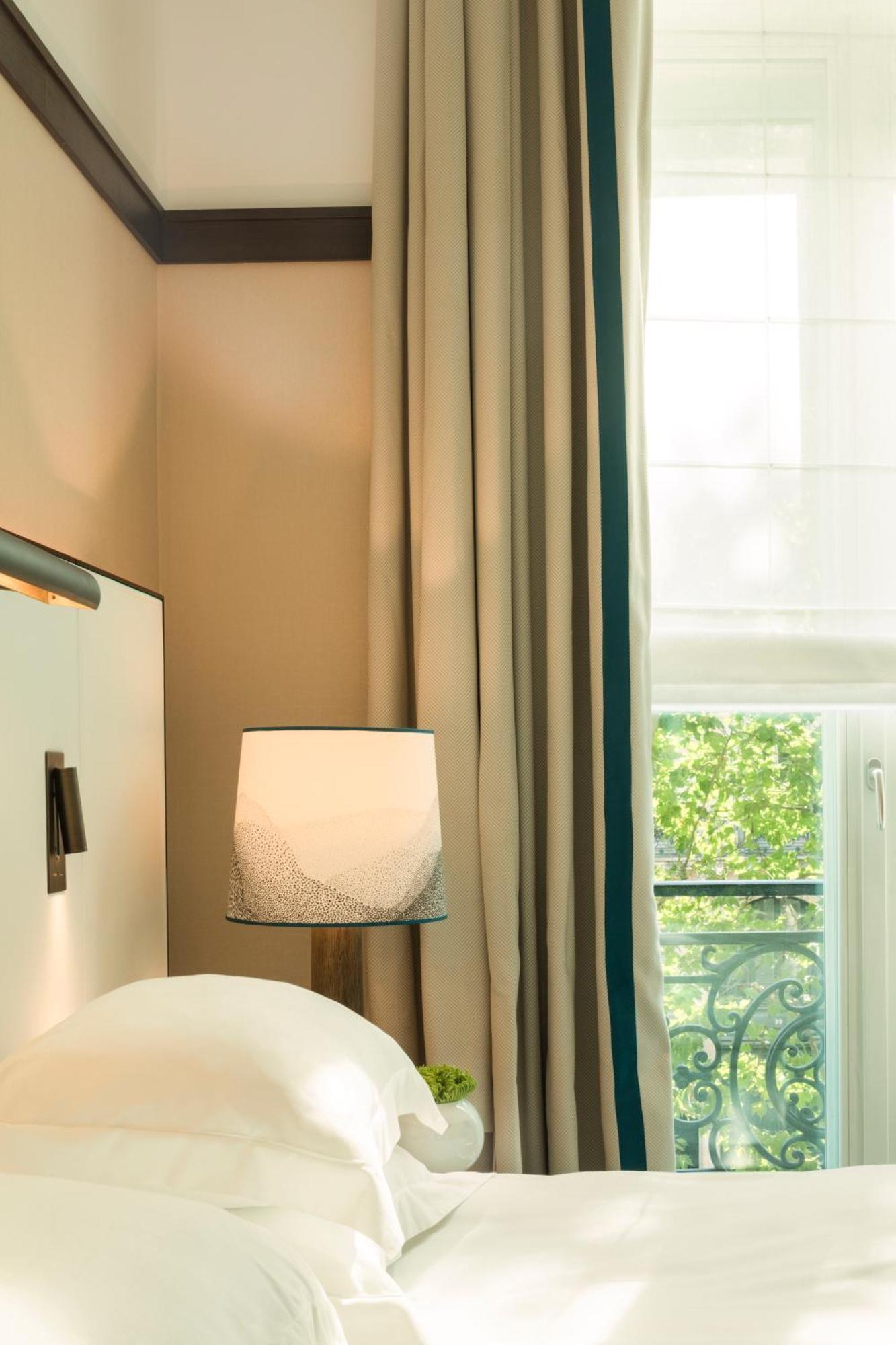 Luxe Kamer met Kingsize Bed en Uitzicht